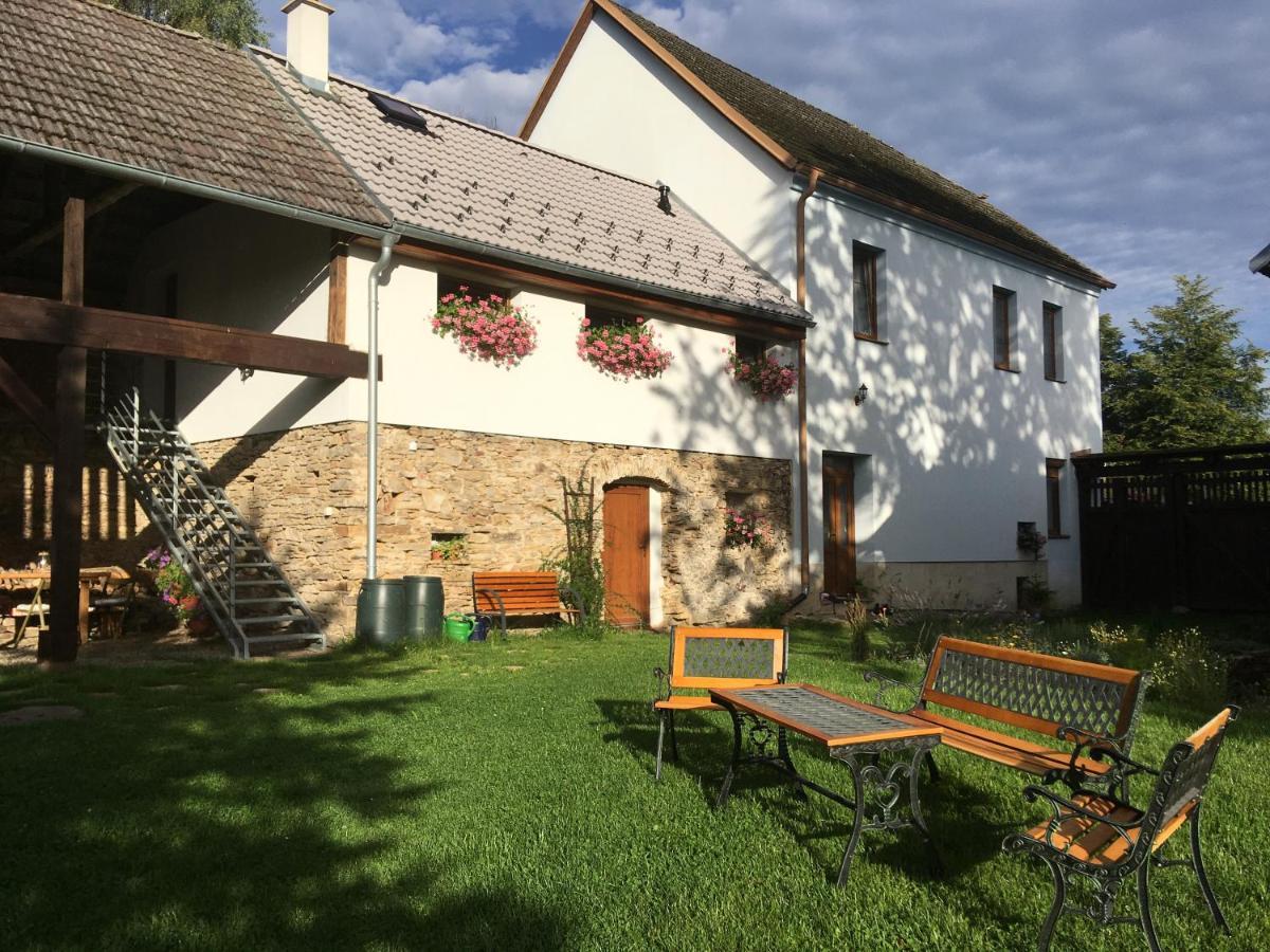 Apartman Na Vrsku Klenovice  Екстер'єр фото